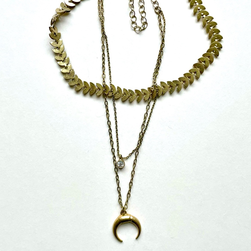 Moon necklace set with choker